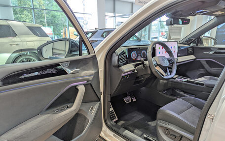 Volkswagen Tiguan, 2025 год, 5 390 000 рублей, 14 фотография