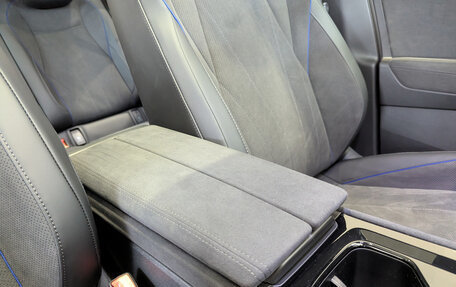 Volkswagen Tiguan, 2025 год, 5 390 000 рублей, 26 фотография