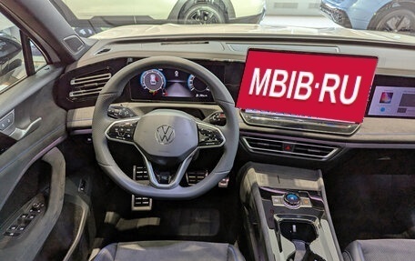 Volkswagen Tiguan, 2025 год, 5 390 000 рублей, 32 фотография