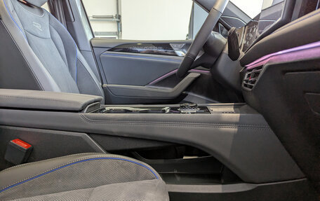 Volkswagen Tiguan, 2025 год, 5 490 000 рублей, 26 фотография