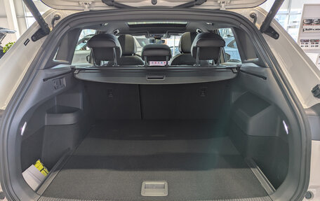 Volkswagen Tiguan, 2025 год, 5 490 000 рублей, 33 фотография