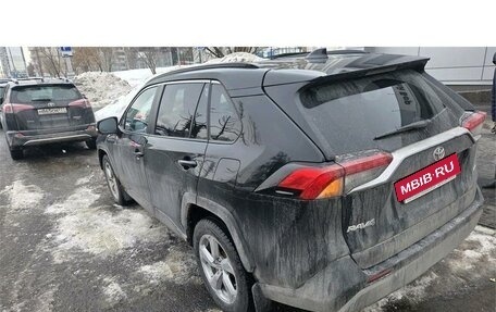 Toyota RAV4, 2020 год, 3 599 000 рублей, 2 фотография