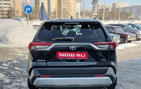 Toyota RAV4, 2020 год, 3 150 000 рублей, 6 фотография