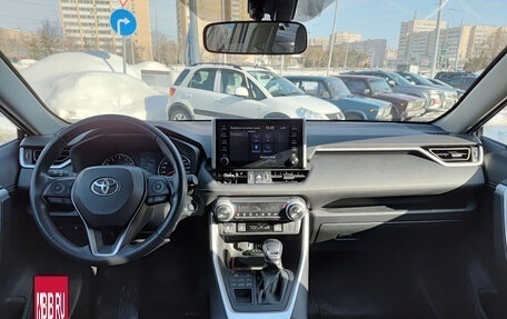 Toyota RAV4, 2020 год, 3 150 000 рублей, 14 фотография