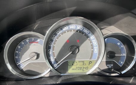 Toyota Corolla, 2013 год, 1 100 000 рублей, 13 фотография