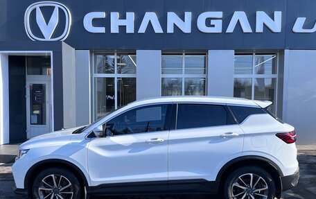 Geely Coolray I, 2022 год, 1 550 000 рублей, 5 фотография