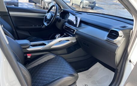 Geely Coolray I, 2022 год, 1 550 000 рублей, 9 фотография