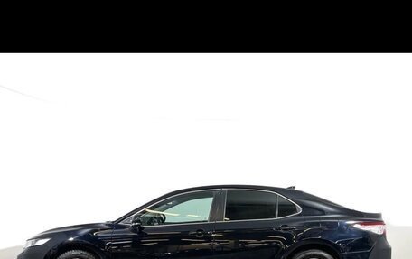 Toyota Camry, 2019 год, 2 290 000 рублей, 6 фотография