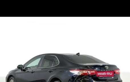 Toyota Camry, 2019 год, 2 290 000 рублей, 5 фотография