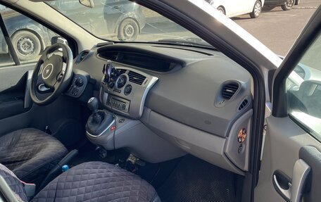 Renault Scenic III, 2009 год, 550 000 рублей, 10 фотография