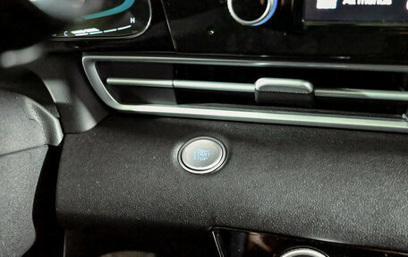 Hyundai Elantra, 2023 год, 2 290 000 рублей, 14 фотография