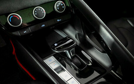 Hyundai Elantra, 2023 год, 2 290 000 рублей, 15 фотография