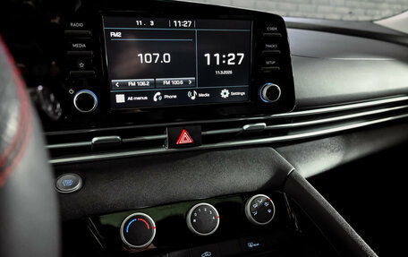 Hyundai Elantra, 2023 год, 2 290 000 рублей, 16 фотография