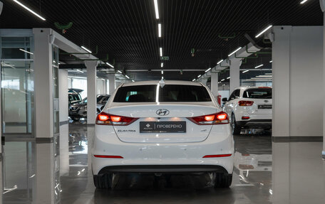 Hyundai Elantra VI рестайлинг, 2017 год, 1 720 000 рублей, 6 фотография