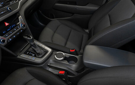 Hyundai Elantra VI рестайлинг, 2017 год, 1 720 000 рублей, 16 фотография