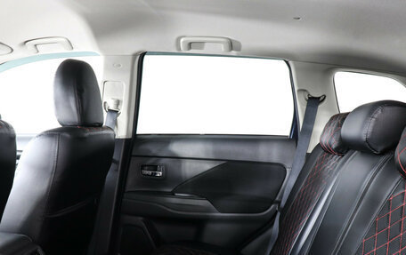 Mitsubishi Outlander III рестайлинг 3, 2019 год, 2 297 000 рублей, 12 фотография