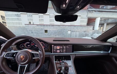 Porsche Panamera II рестайлинг, 2018 год, 8 000 000 рублей, 8 фотография