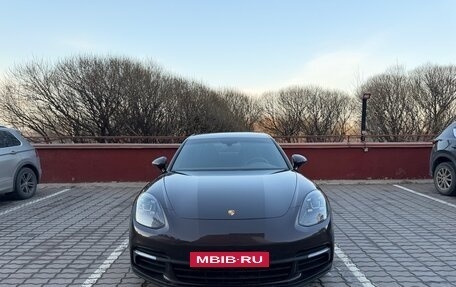 Porsche Panamera II рестайлинг, 2018 год, 8 000 000 рублей, 3 фотография