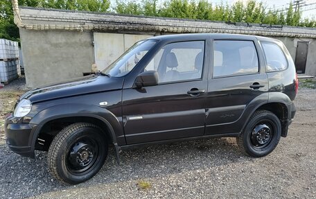 Chevrolet Niva I рестайлинг, 2012 год, 470 000 рублей, 2 фотография