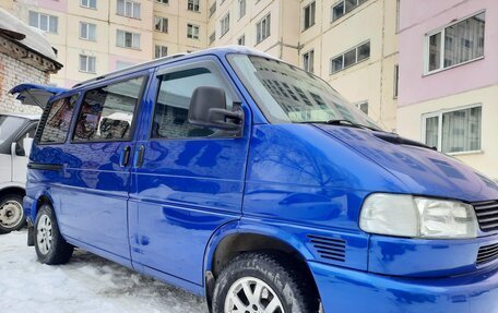 Volkswagen Caravelle T4, 2001 год, 1 200 000 рублей, 2 фотография