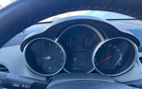 Chevrolet Cruze II, 2012 год, 649 000 рублей, 7 фотография