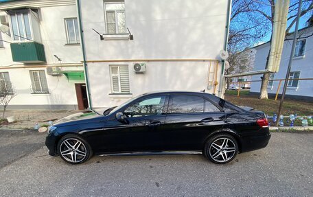 Mercedes-Benz E-Класс, 2015 год, 1 480 000 рублей, 2 фотография