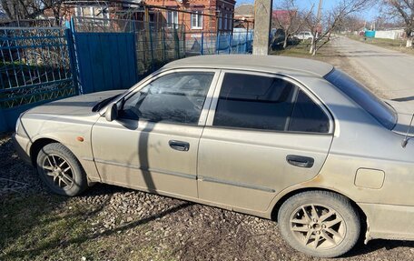 Hyundai Accent II, 2004 год, 200 000 рублей, 3 фотография