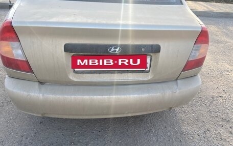 Hyundai Accent II, 2004 год, 200 000 рублей, 2 фотография