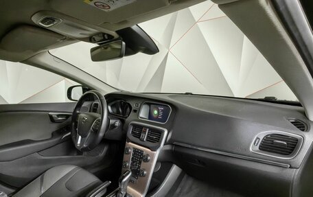 Volvo V40 Cross Country I, 2018 год, 1 655 000 рублей, 12 фотография