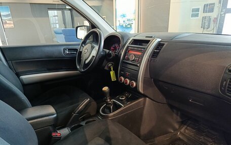 Nissan X-Trail, 2011 год, 1 110 000 рублей, 8 фотография