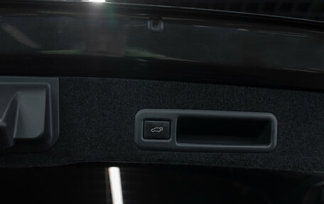 Lexus RX IV рестайлинг, 2016 год, 3 980 000 рублей, 30 фотография