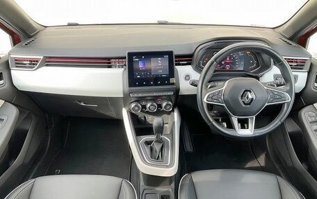 Renault Lutecia, 2022 год, 1 100 000 рублей, 11 фотография