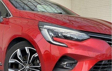 Renault Lutecia, 2022 год, 1 100 000 рублей, 7 фотография