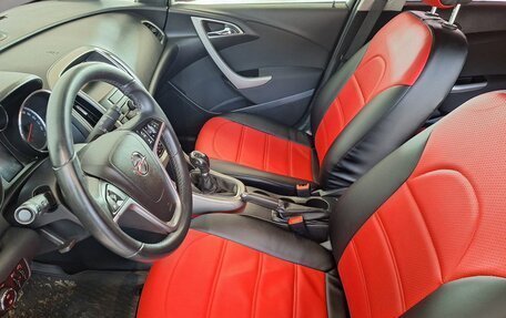 Opel Astra J, 2011 год, 670 000 рублей, 12 фотография