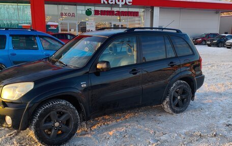 Toyota RAV4, 2004 год, 650 000 рублей, 4 фотография