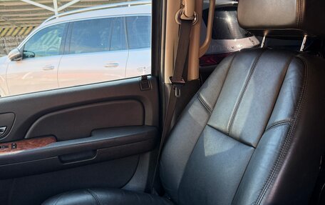 Chevrolet Tahoe III, 2008 год, 2 150 000 рублей, 10 фотография