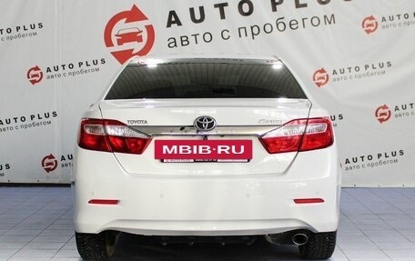 Toyota Camry, 2012 год, 1 699 000 рублей, 4 фотография