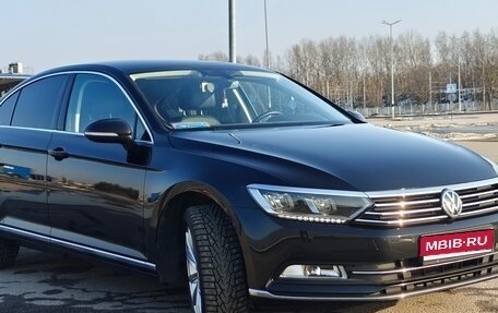 Volkswagen Passat B8 рестайлинг, 2019 год, 2 575 000 рублей, 1 фотография