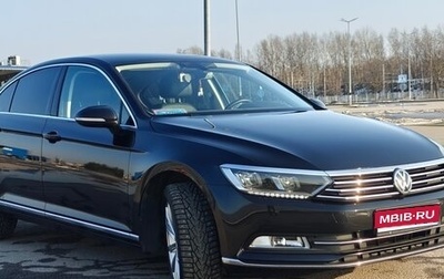 Volkswagen Passat B8 рестайлинг, 2019 год, 2 575 000 рублей, 1 фотография