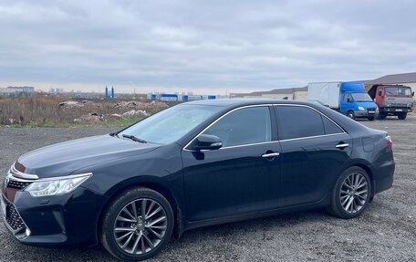 Toyota Camry, 2015 год, 2 200 000 рублей, 10 фотография