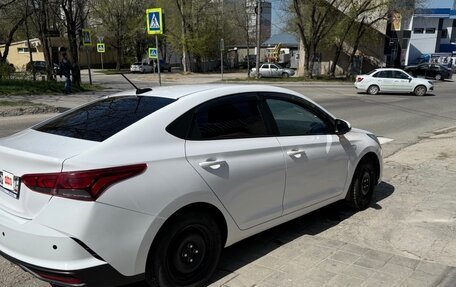 Hyundai Solaris II рестайлинг, 2021 год, 1 025 000 рублей, 7 фотография