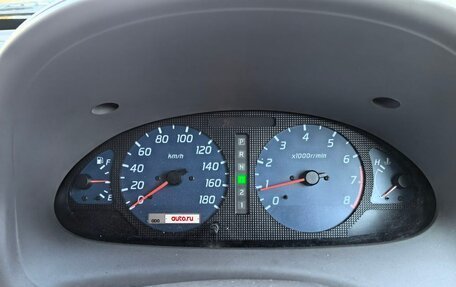 Nissan Cube II, 2000 год, 150 000 рублей, 12 фотография