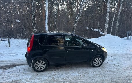 Mitsubishi Colt VI рестайлинг, 2006 год, 380 000 рублей, 2 фотография