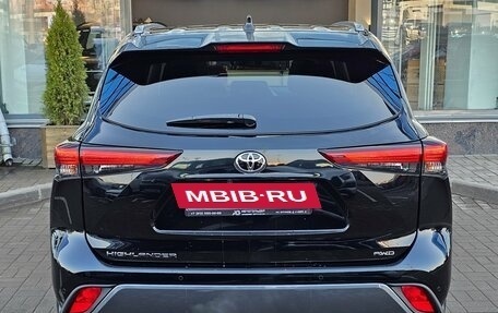 Toyota Highlander, 2021 год, 5 990 000 рублей, 11 фотография