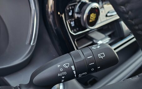 Toyota Highlander, 2021 год, 5 990 000 рублей, 35 фотография