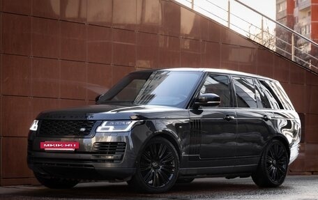 Land Rover Range Rover IV рестайлинг, 2018 год, 10 500 000 рублей, 2 фотография