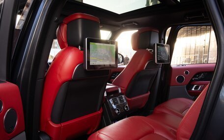 Land Rover Range Rover IV рестайлинг, 2018 год, 10 500 000 рублей, 37 фотография