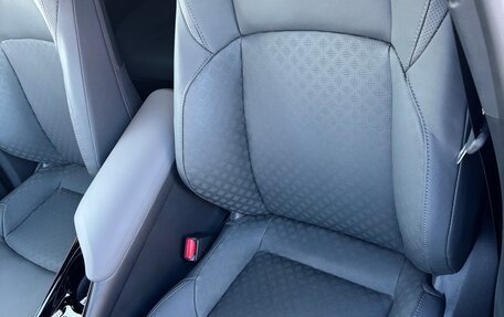 Toyota C-HR I рестайлинг, 2022 год, 3 000 000 рублей, 6 фотография