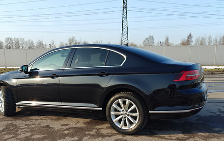 Volkswagen Passat B8 рестайлинг, 2019 год, 2 575 000 рублей, 4 фотография