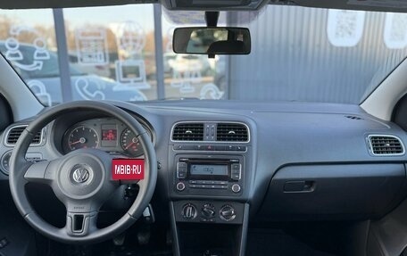 Volkswagen Polo VI (EU Market), 2012 год, 815 000 рублей, 13 фотография